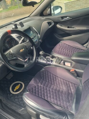Chevrolet Cruze-7