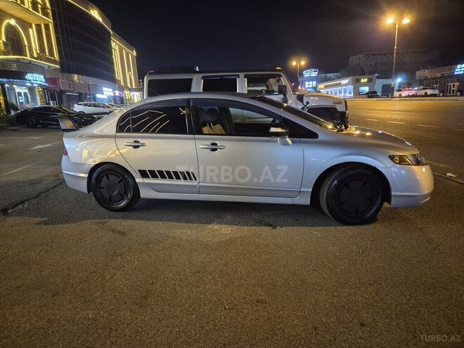 Honda Civic-9