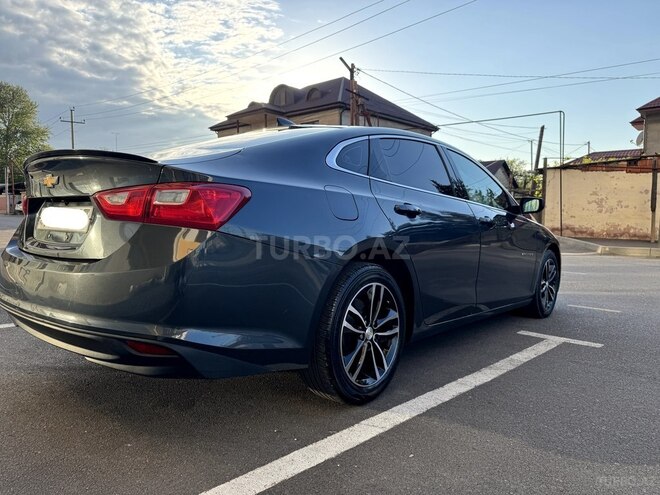 Chevrolet Malibu-3