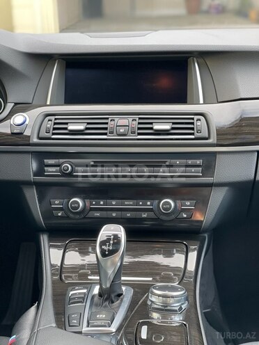 BMW 528-13