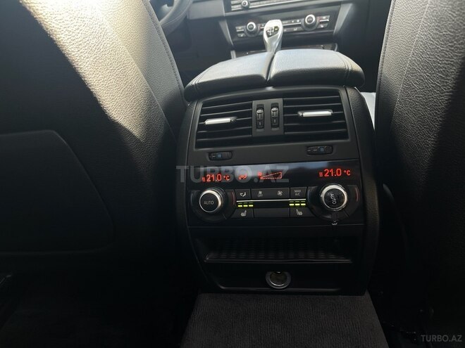 BMW 528-9