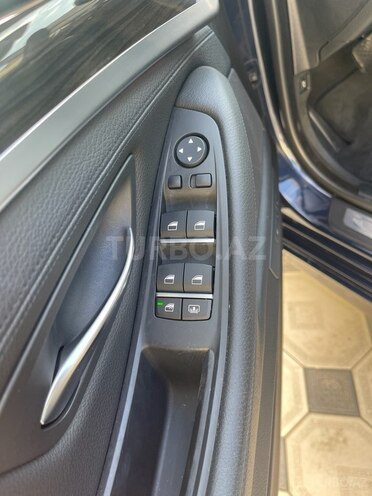 BMW 528-19