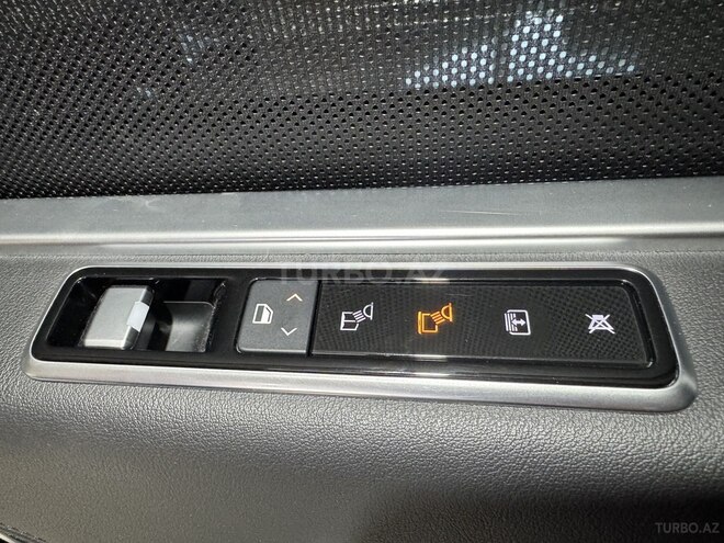 Land Rover Range Rover-15