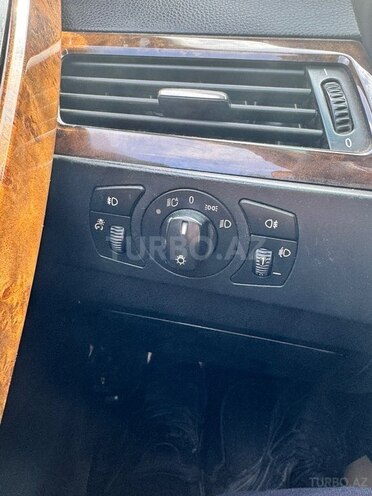 BMW 530-10