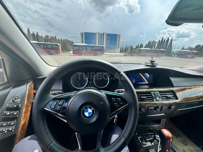 BMW 530-8