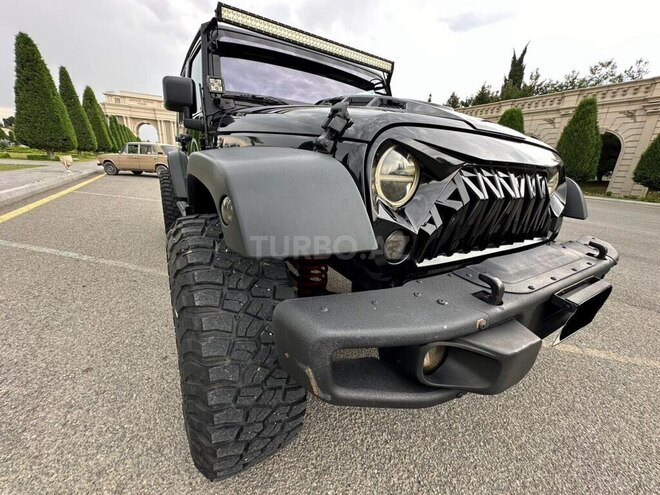 Jeep Wrangler-6