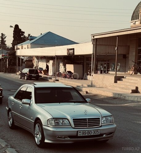 Mercedes C 180-4