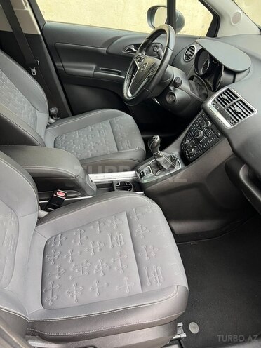 Opel Meriva-7