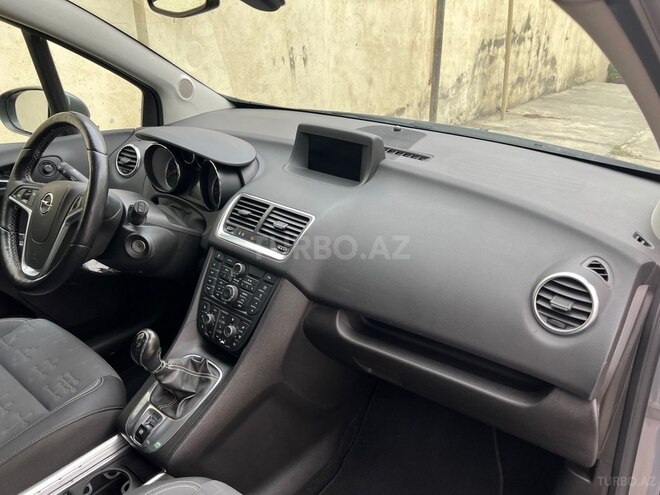 Opel Meriva-8