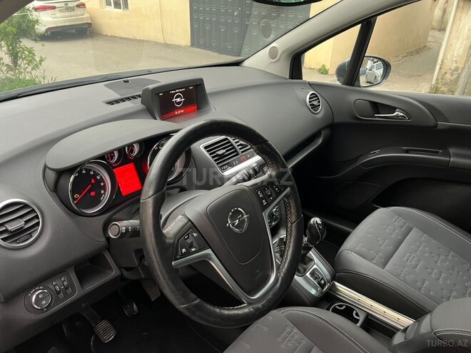 Opel Meriva-11