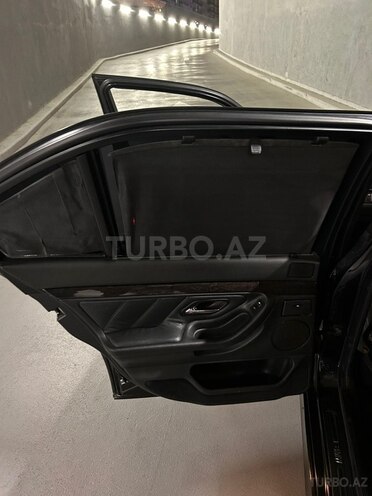 BMW 740-10