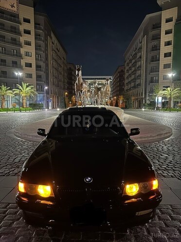 BMW 740-1