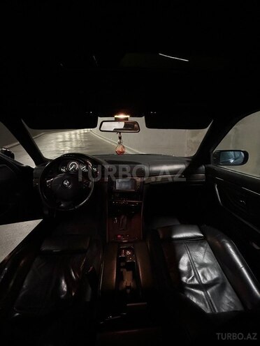 BMW 740-13