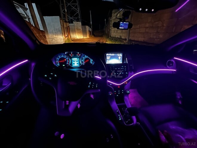Chevrolet Cruze-8