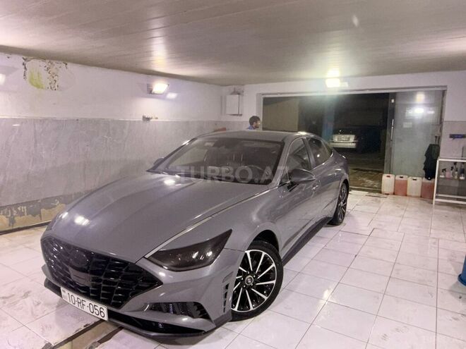 Hyundai Sonata-1