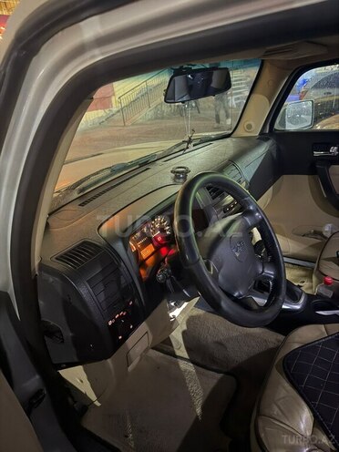 Hummer H3-13