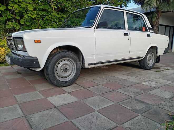 LADA (VAZ) 2107-4