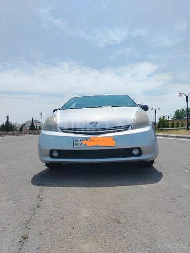 Toyota Prius-1