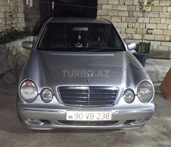 Mercedes E 240-6