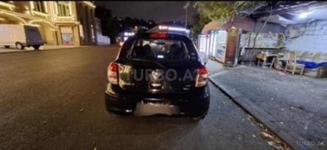 Nissan Micra-2