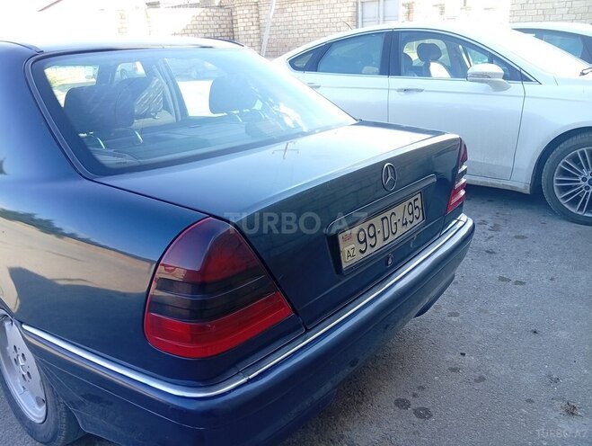 Mercedes C 220-6