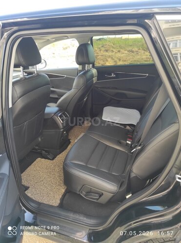 Kia Sorento-10