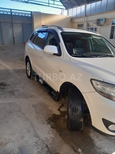 Hyundai Santa Fe-2