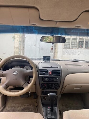 Nissan Sunny-3