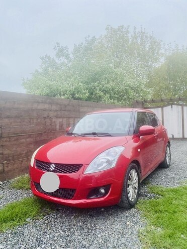 Suzuki Swift-1