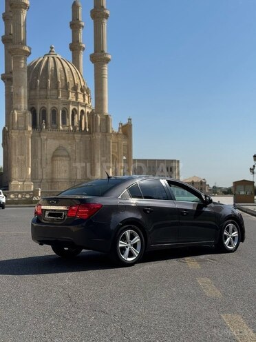 Chevrolet Cruze-7
