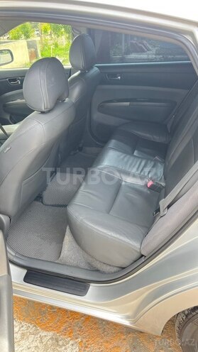 Toyota Prius-5