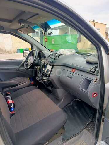 Mercedes Vito-2
