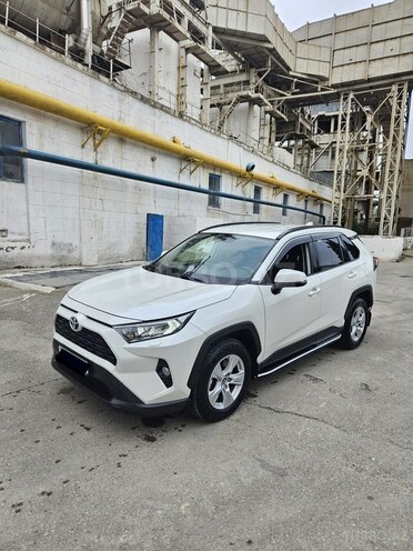 Toyota RAV4-3