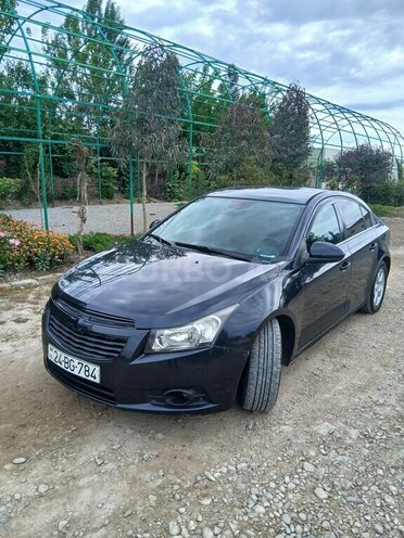 Chevrolet Cruze-1