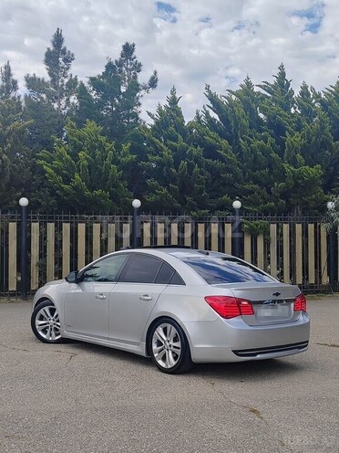 Chevrolet Cruze-6