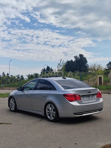Chevrolet Cruze-8