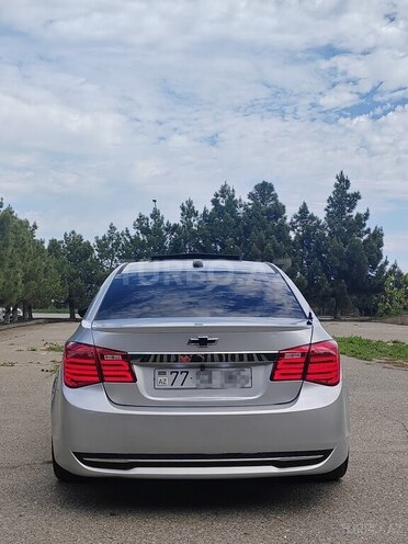 Chevrolet Cruze-9