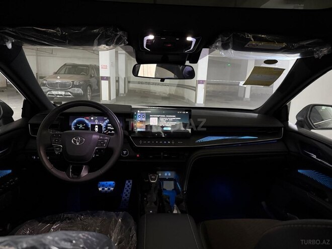 Toyota Camry-9