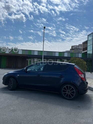 Hyundai i30-6