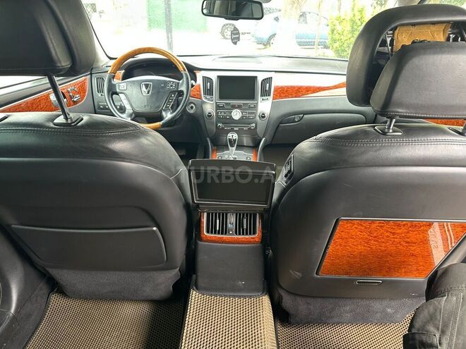 Hyundai Equus-6
