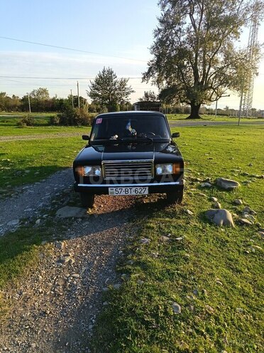 LADA (VAZ) 2107 2010, 17,000 km - 1.6 л - Oğuz