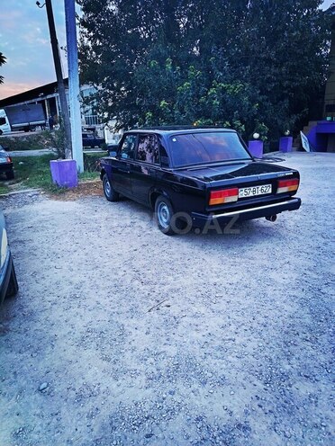 LADA (VAZ) 2107 2010, 17,000 km - 1.6 л - Oğuz