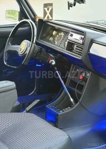 LADA (VAZ) 2107 2010, 17,000 km - 1.6 л - Oğuz