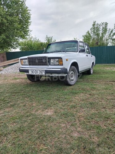 LADA (VAZ) 2107-1