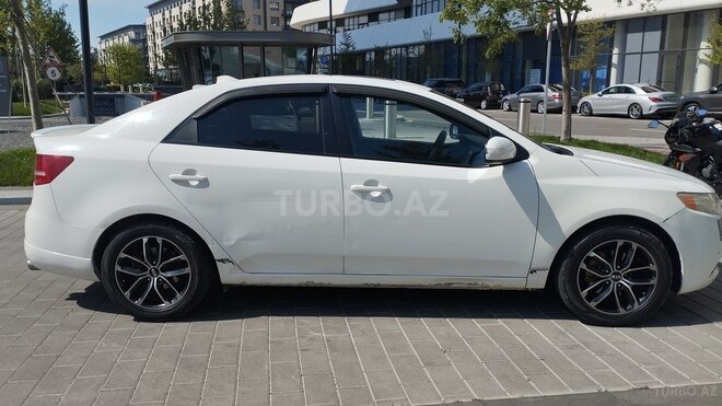 Kia Cerato-4