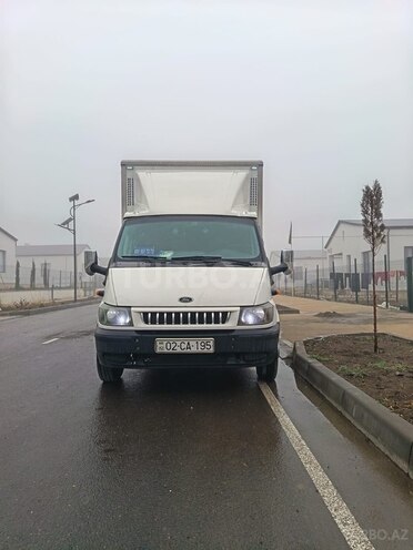 Ford Transit-1