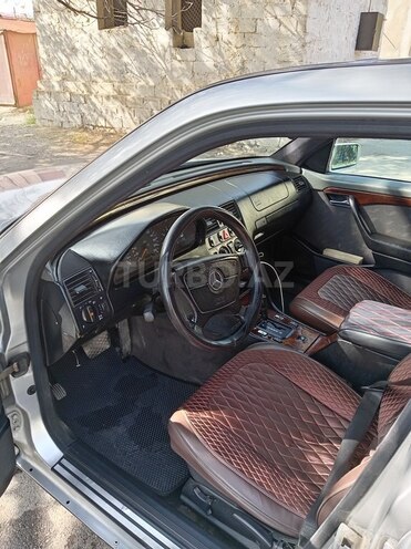 Mercedes C 250-3
