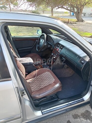 Mercedes C 250-4