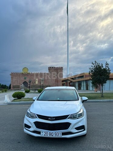 Chevrolet Cruze-1