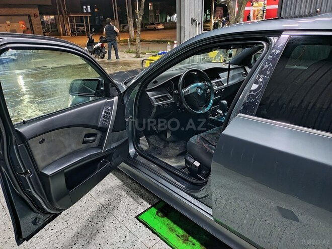 BMW 520-3